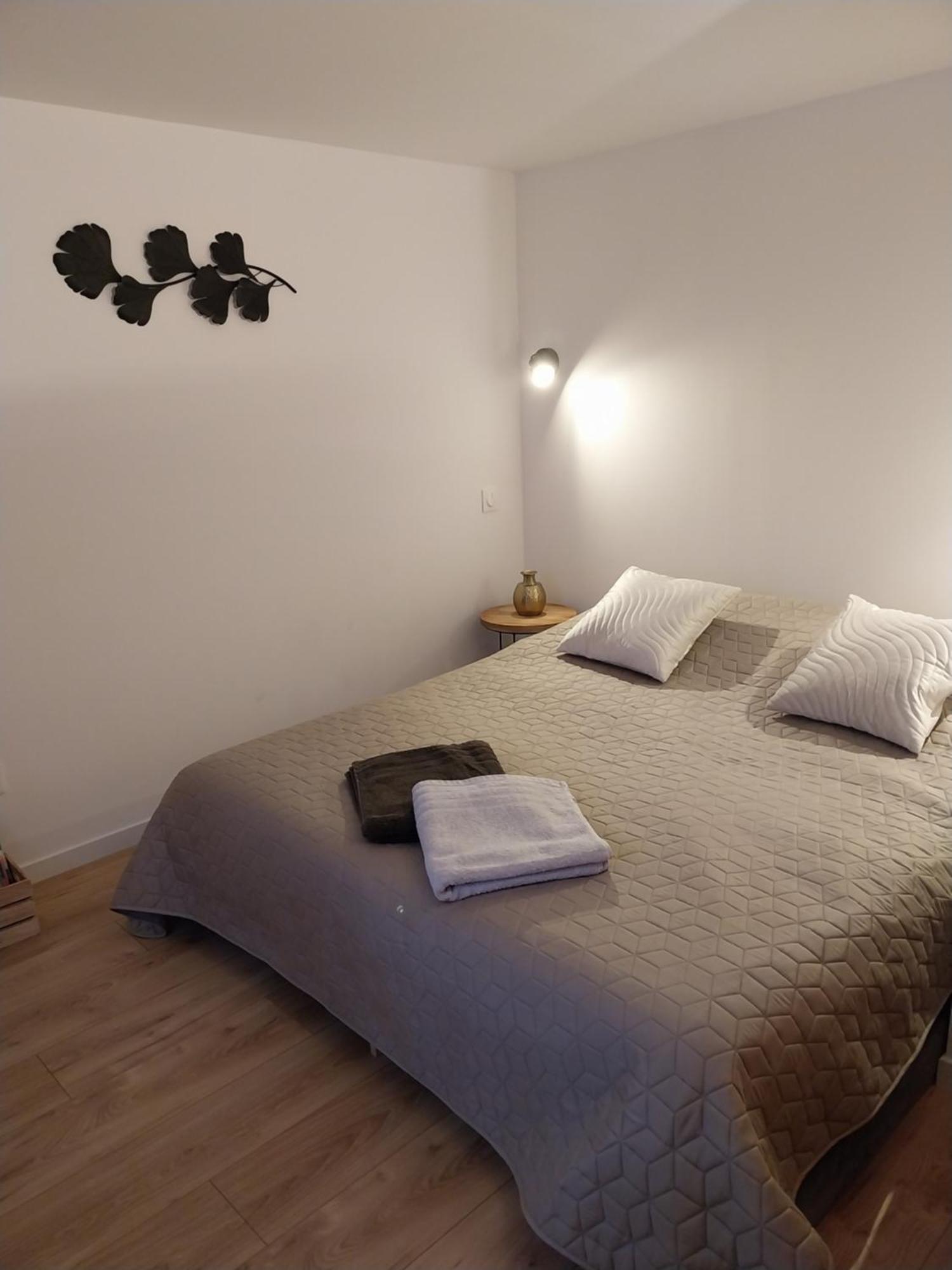 La Petite Maison De La Petite Vallee Hébergement de vacances *