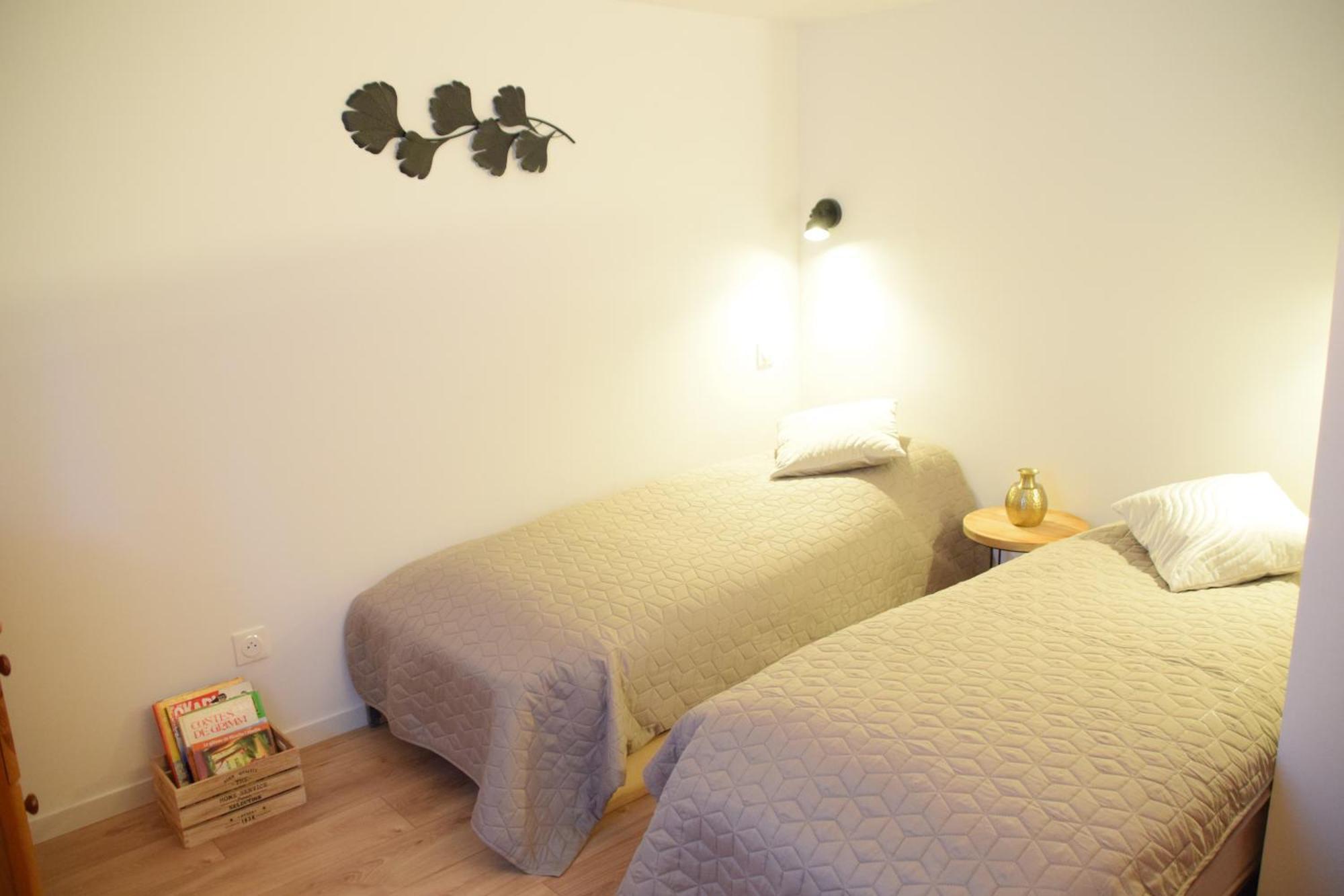 La Petite Maison De La Petite Vallee Holiday home Rott