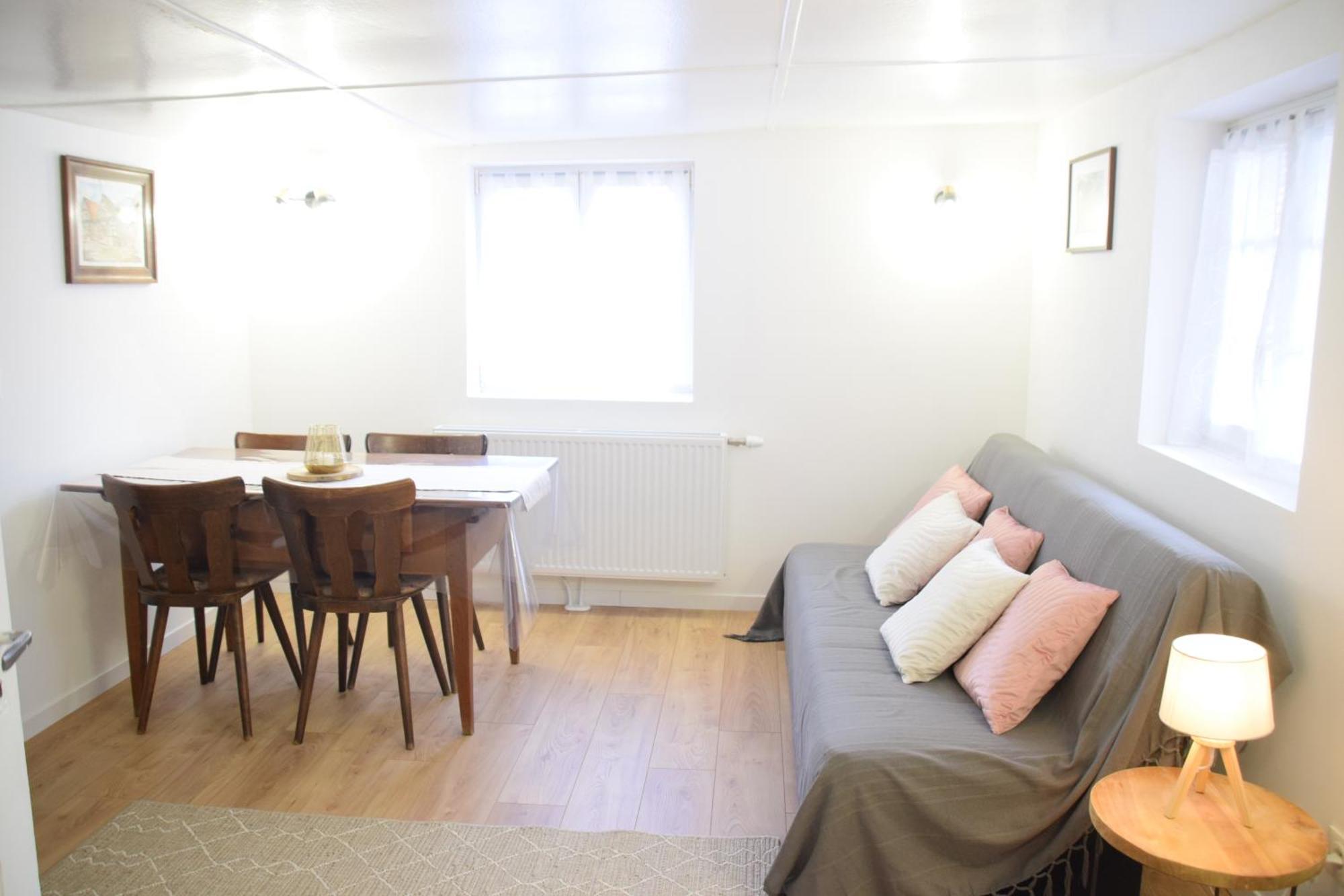 La Petite Maison De La Petite Vallee Holiday home